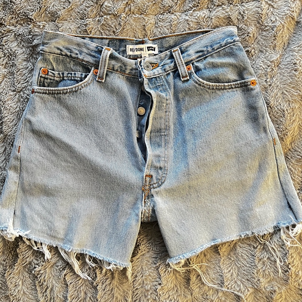 Levi’s RE/DONE jean shorts!
